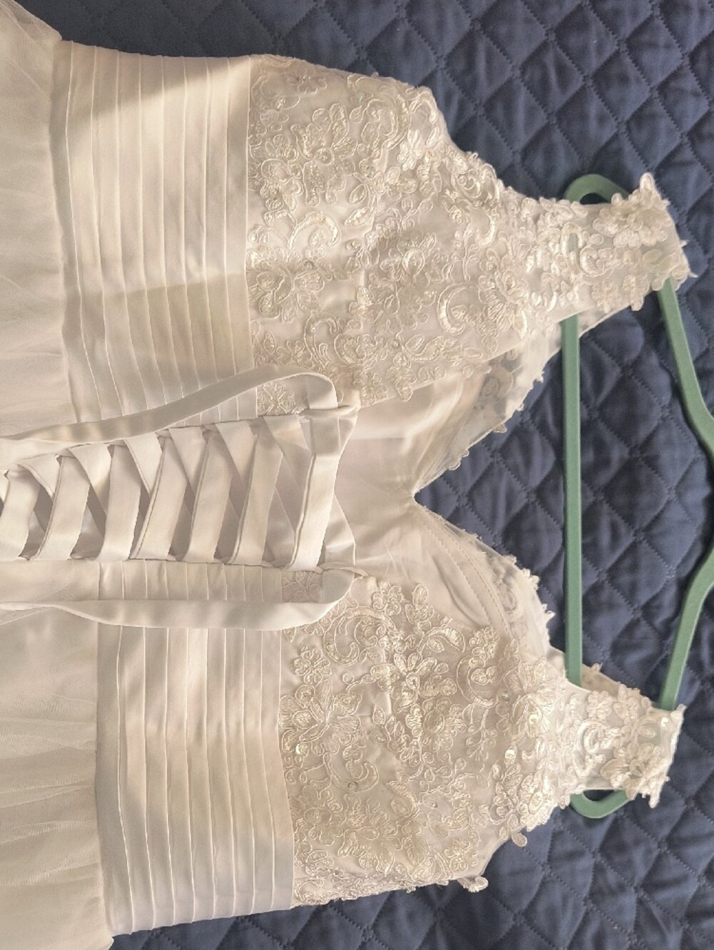 NEW White Lace Embellished Knee Length Bridal Dress - Picture 4 of 10